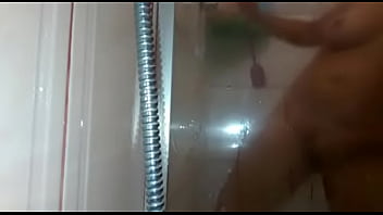 Preview 4 of Poenovoxfor - Mais um banho da esposa