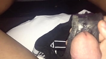 Preview 3 of Bus Fucking Otobus - calzones de mi sobrina 18 a&ntilde_os4.MOV