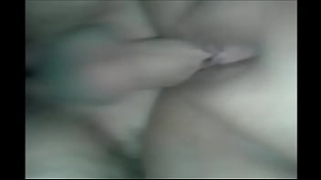 Preview 4 of Anak Kecil Ngintot - llenandole de leche la conchita a mi novia en el eden