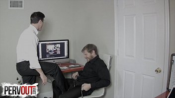 Preview 3 of Seachx Pawn Com - LANCE HART CATCHES ALEX ADAMS JERKING AT WORK