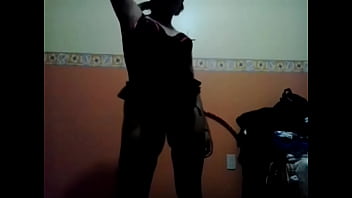 Preview 4 of Fully Movie Son Mom - Morena bailando frente a la camara en liguero
