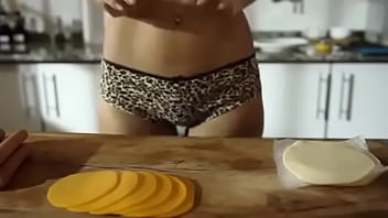 Preview 2 of Examination Breast - Antonella Balague cocinando desnuda Receta 1 Salchichitas Envueltas