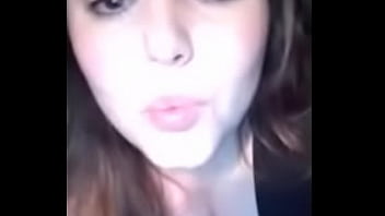 Preview 4 of Babe Turn On - Gatinha levando gozada na cara e na boca