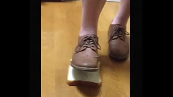 Preview 2 of Indian Ibu Mbak - 【fetish】Bread food crush Sneaker