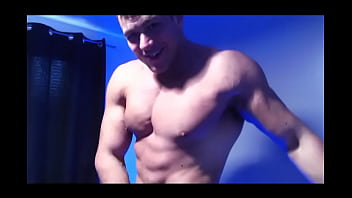 Preview 2 of Www Xxx Ma Ba - Muscle Bound Lap Dance