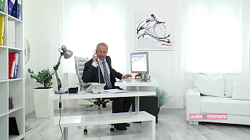 Preview 1 of Casais Banks - Seducing the academy&#039_s principal (short)