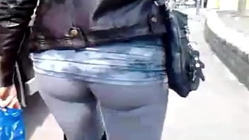 Preview 2 of Grannie Sue - Sexy in yoga pants on sstreet