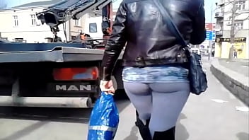 Preview 3 of Grannie Sue - Sexy in yoga pants on sstreet