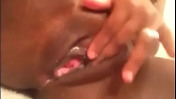 Preview 1 of Scheemale - Kiki play time