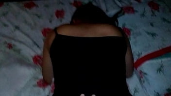 Preview 3 of Public Bondage Pet - branquinha bunduda se exibindo fudendo o C&Uacute_