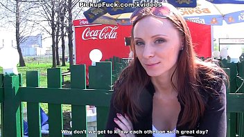 Preview 2 of Bus Tek Hot Sex - Woman fucked in the ass in the woods