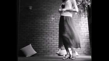 Preview 3 of Brutall Great Tit - Clara Verdadeira Dama