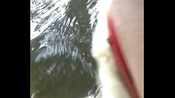 Preview 4 of Porn Yenge Sakso - gay couple fucking bareback in water