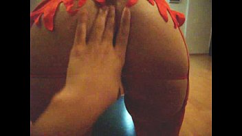 Preview 2 of Granja Threesome - diablita culona