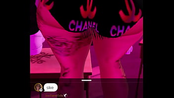 Preview 2 of Kotchen Xx - Eating booty on imvu
