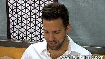 Preview 1 of Xvideo Flash - Sexy men Dylan deep-throats his &#039_s chisel before Preston