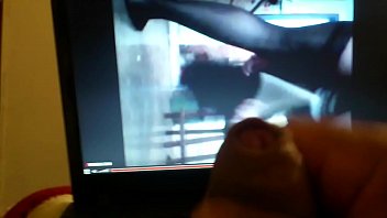 Preview 4 of Ladyboy Reacharound - Mi V&iacute_deo Favorito-Bebasexosa
