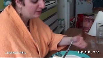 Preview 1 of Indian Mom Fuckig - Une grosse cochonne bbw francaise se demonter apres le petit dej