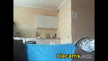 Preview 1 of L7awa Maroc - Skinny brunette teen strip on cam