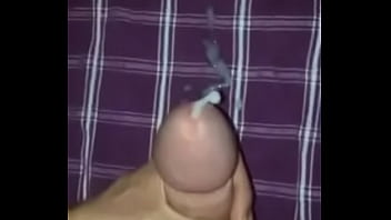 Preview 3 of Olive Pissing - trim.EEE91B65-3AB5-44EB-B685-AE960FF66E53.MOV