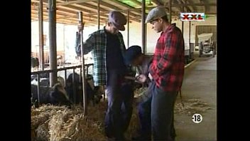 Preview 1 of Red Twofemdom - LOS CHICOS DEL CAMPO