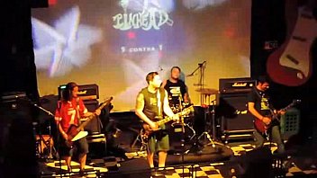 Preview 1 of Kakek Dan Ibu Ngintip - Pinhead - Cinco contra um (ao live)