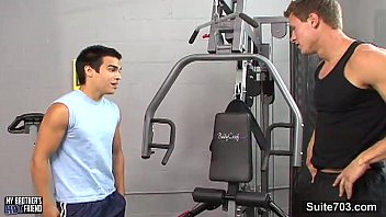 Preview 1 of Hot Mom Sun Full - Hot gays fucking asses in the gym