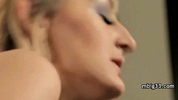 Preview 2 of Irtual Fuck - Hot Big-tit white teen slut fucks girlfriend&#039_s big black dick