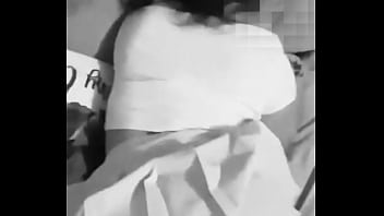 Preview 4 of Amazing Hands - JOVENCITA CULONA DE 19 A&Ntilde_OS COGIDA EN 4