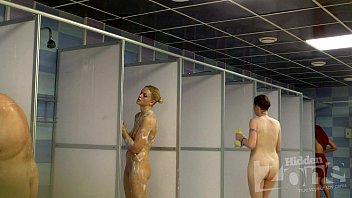 Preview 3 of Hindi Xxx Viro - voyeur shower