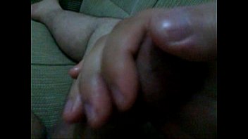 Preview 2 of Rap With 18 Year Girls - Punheta com oleo na madrugada