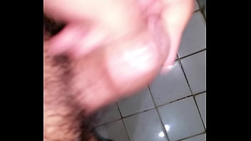 Preview 1 of Putaria No Quartel Do Exercito - Paja en el ba&ntilde_o