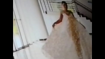 Preview 2 of Eva Autorere - Gozando na TV para gostosona
