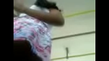 Preview 3 of Desi Baba Wih Girl - UPSKIRT PERUANA 2