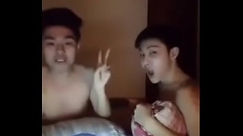 Preview 2 of Extrem Long Nipples - Vietnam kute gay couple
