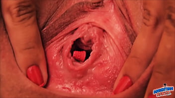 Preview 3 of Arabaran Beautiful - Hot Amateur Babe Gaping Pussy! Gaping Peehole! Stuffin Panty
