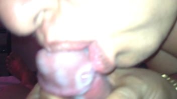 Preview 1 of Taylor Raz Handjob - Imagen 003.MOV