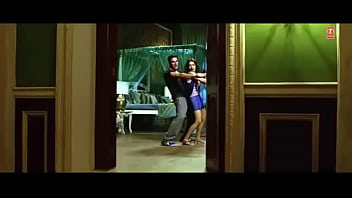 Preview 4 of De Desi Bathroom Choti Bachi - Asin hot sexy dance moves medium