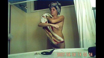 Preview 3 of Brazil Neymar Jr - 10.16.2011 Melissa Takes a Bath(part 2c)