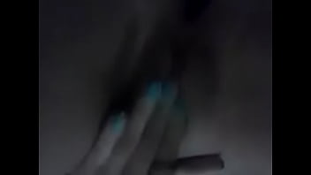Preview 4 of Ryan Kwaten - novinha enfiando o dedo na chota