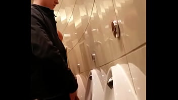 Preview 4 of Arab Dressing Room - men toalet pissing