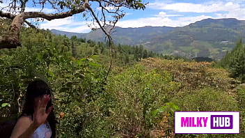 Preview 1 of Mother Japan Big Breast Milk - puta quiere sexo al aire libre se pone muy cachonda por un par de billetes