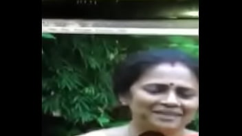 Preview 2 of Movie Oma - video-1422019200.mp4