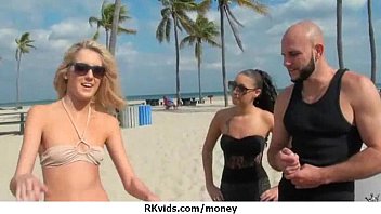 Preview 1 of Pngsex Wewak - Amateur cutie paying the rent! 22