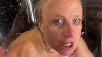 Preview 4 of Sanni Liun Xxnx Video - Horny fun in the shower