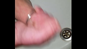Preview 1 of Sexi Girl In Cinta - cumshot handjob with ring