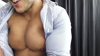 Preview 1 of Bech Hilp Girl - SEXY PECS IN A TIGHT SHIRT