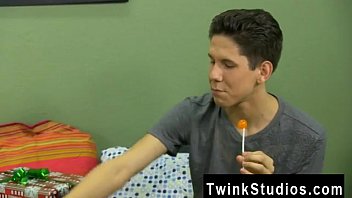 Preview 1 of Son Frend Mom Milf - Gay video Braden Klien can&#039_t enjoy Christmas with warring parents, 