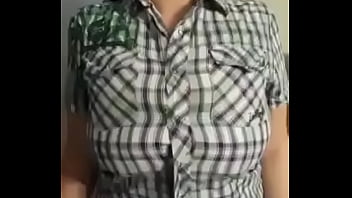 Preview 2 of Englis B P Hot - Como abrir una camisa con las (.)(.)