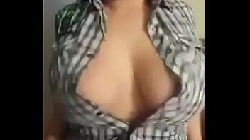 Preview 3 of Englis B P Hot - Como abrir una camisa con las (.)(.)